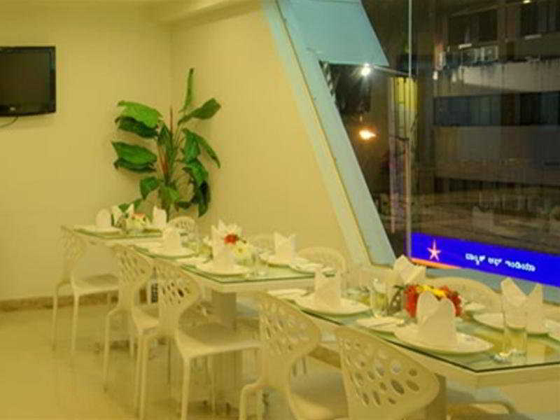 Treebo Trend Edge St Marks Road Bangalore Exterior foto