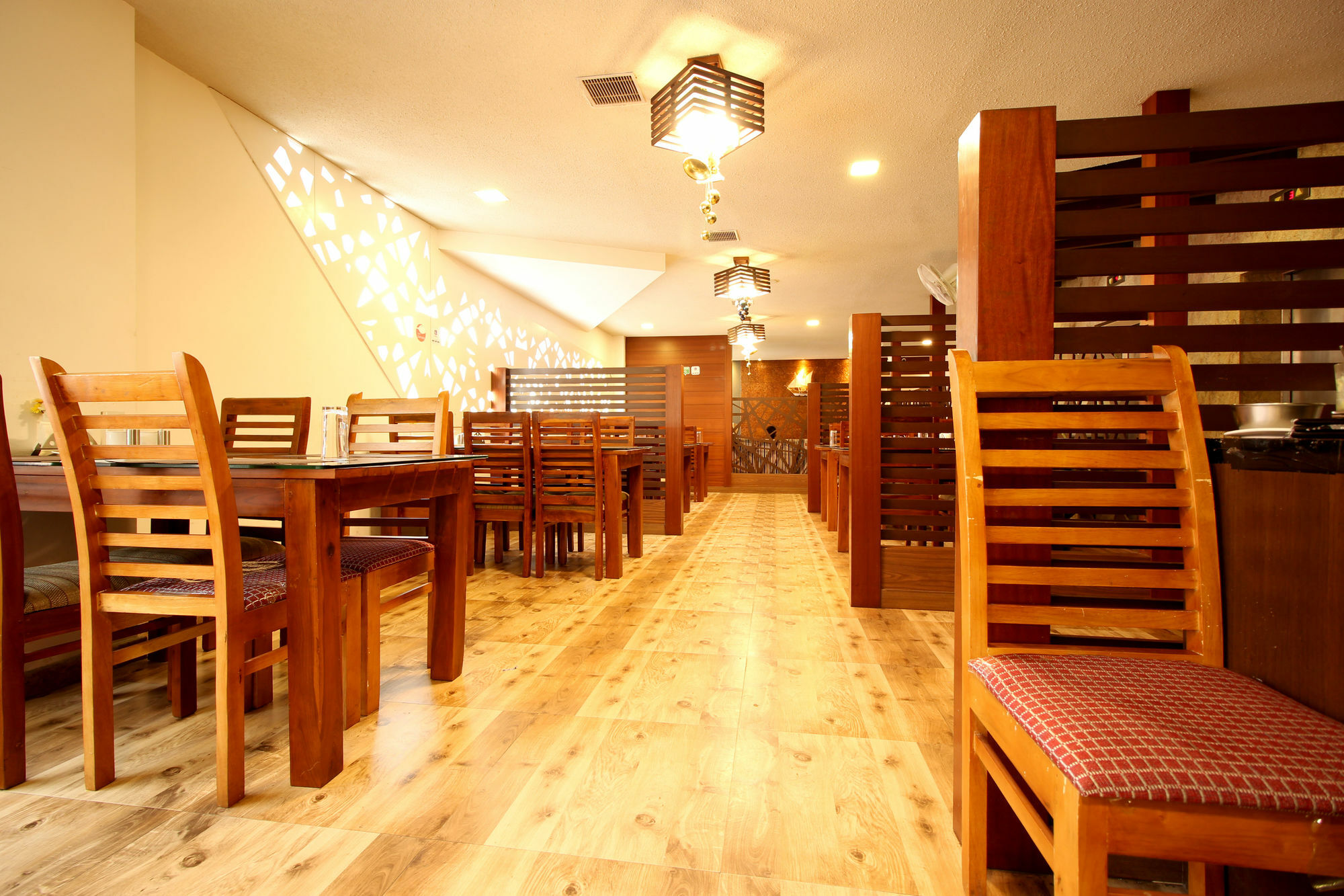 Treebo Trend Edge St Marks Road Bangalore Exterior foto