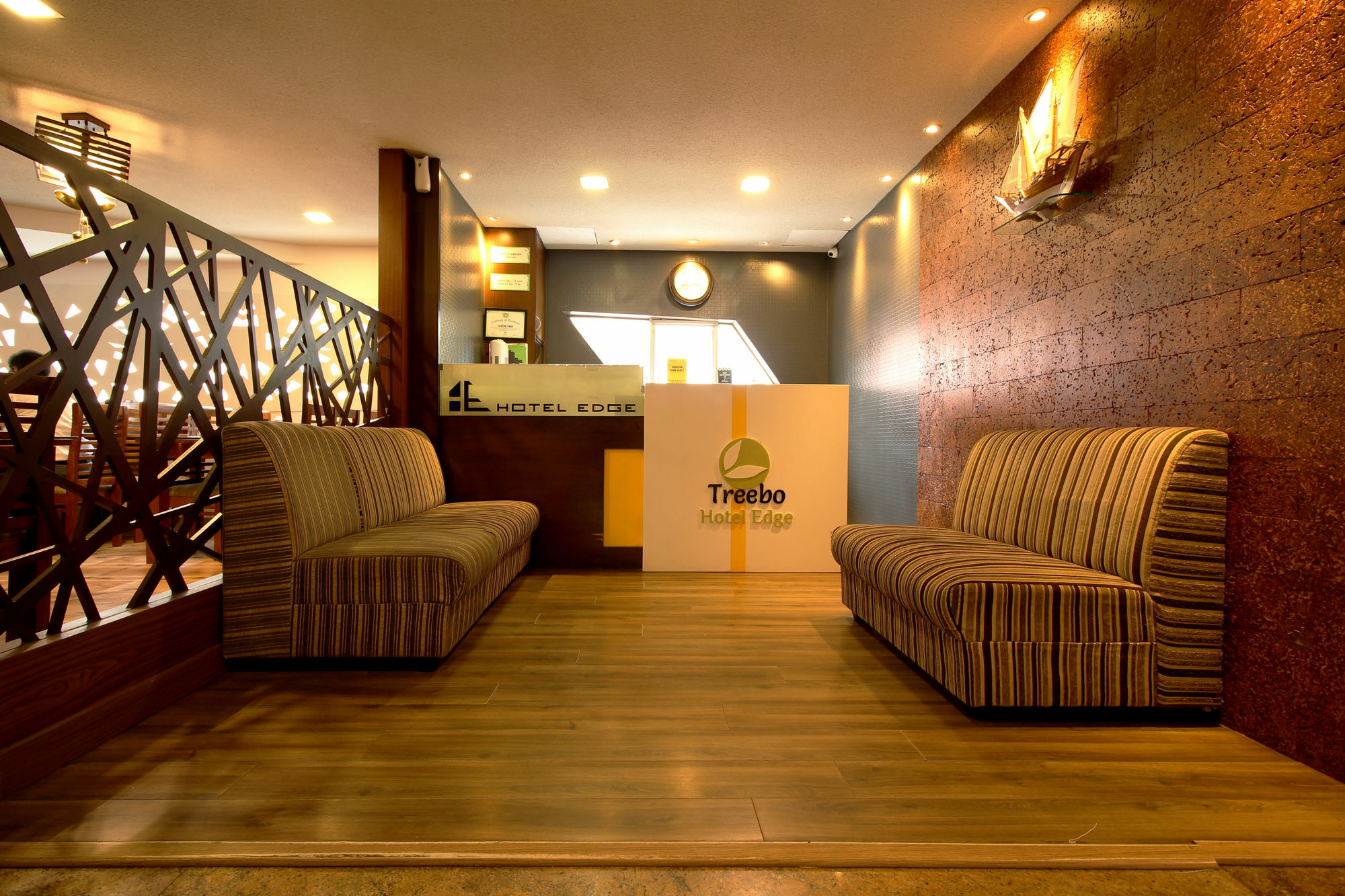 Treebo Trend Edge St Marks Road Bangalore Exterior foto